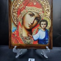 Икона на платно А4 на Пресвета Майка Богородица Закрилница - ръчна изработка . Модел Б., снимка 7 - Икони - 42689222