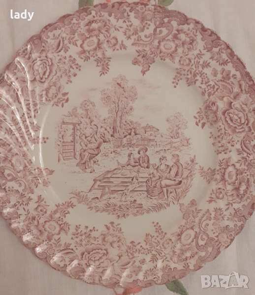 Френски порцелан Luneville KG Червена чиния за основно, топ модел френски антик, снимка 1