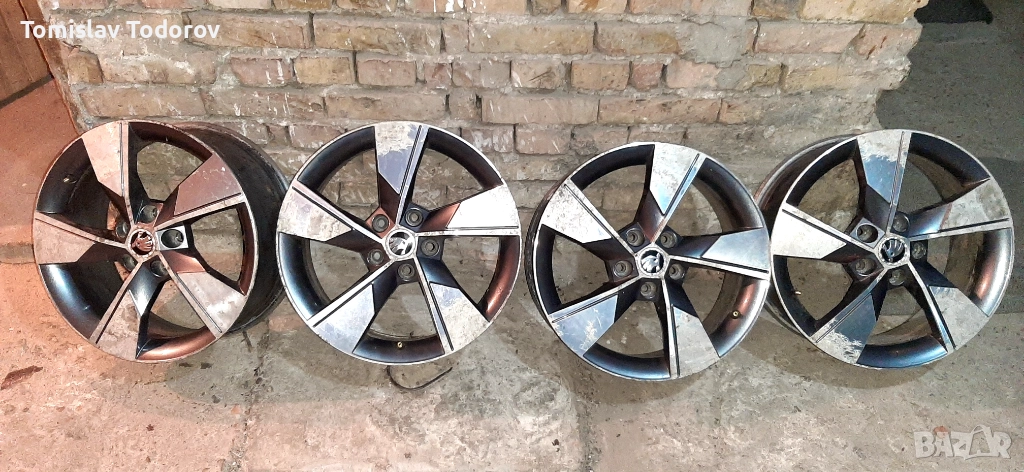 Оригинални 17ки за Шкода/VAG 5×112, ц.о. 57,1, снимка 1