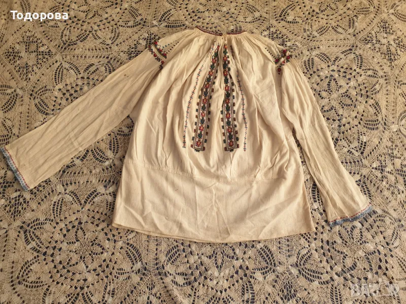 Автентична риза от народна носия.Богато везана, снимка 1