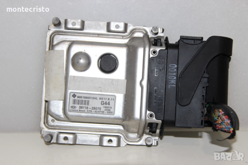 Моторен компютър Kia Venga (2010-2014г.) 39118-2B070 / 391182B070 / ME17.9.11 / ME17911, снимка 1