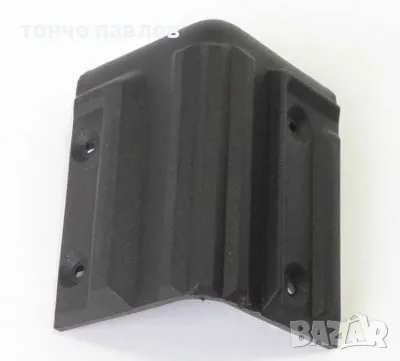 Пластмасов ъгъл за тонколона , снимка 1