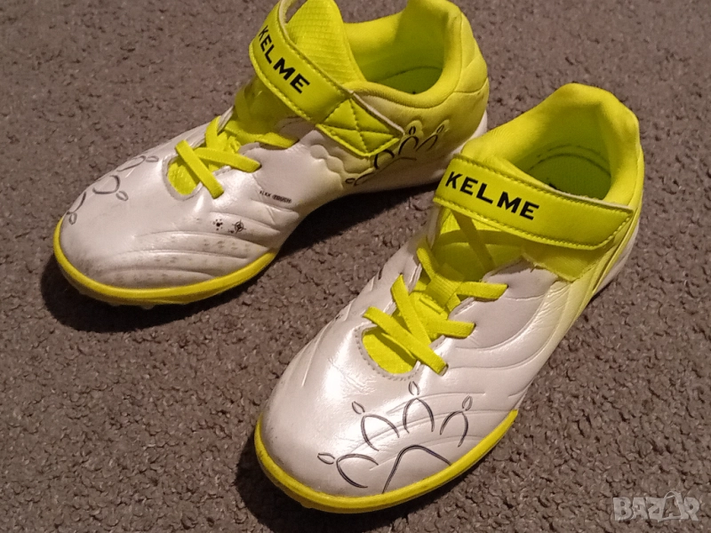 Детски стоножки футболни KELME, 35 , снимка 1