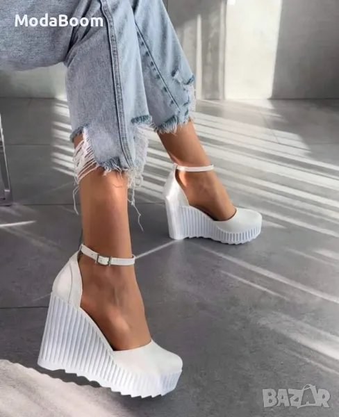 Сандали на платформа - Кожа, снимка 1