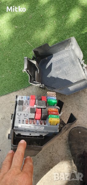 Бушониера 》Предпазители Ланчия Ипсилон 1.2 2008г , снимка 1