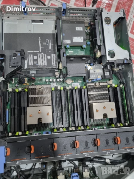 Dell PowerEdge R720 Sever 2xE5-2609 2.4GHz 4GB RAM 6.296TB HDD, снимка 1
