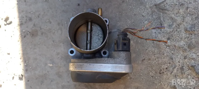 Дроселова клапа Renault Modus 1.6 бензин, снимка 1