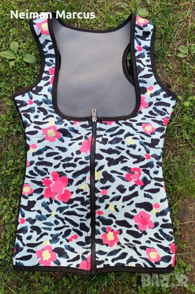 Jessica Simpson • Slimming Vest, снимка 1