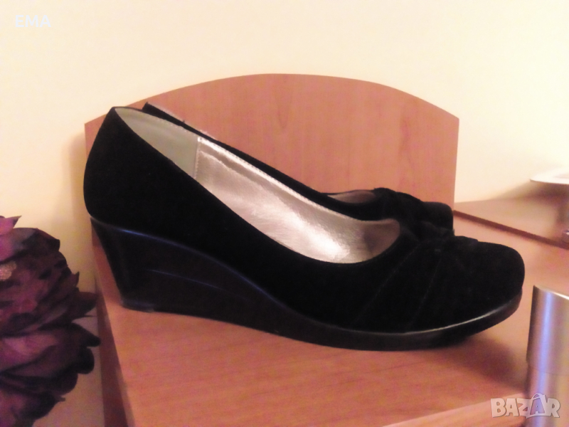 Обувки велур деколте елегантни №38 с 35% отстъпка , снимка 1
