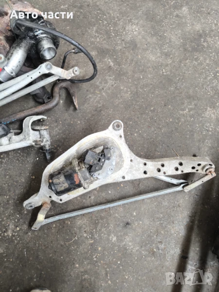 Моторче предни чистачки Renault Laguna II 1.9 DCI 120 конски сили 8200000525, снимка 1