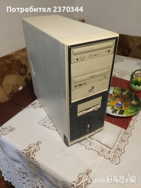 Компютър с Уиндоус 7, снимка 1