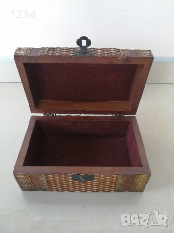 Дървена кутия 18 х 11 h 8 cm. , снимка 4 - Други стоки за дома - 41414405
