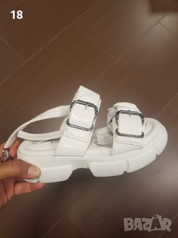 Дамски сандали, снимка 2 - Сандали - 40462530