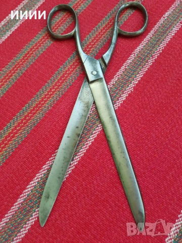 Британска шивашка ножица, снимка 3 - Антикварни и старинни предмети - 53840126