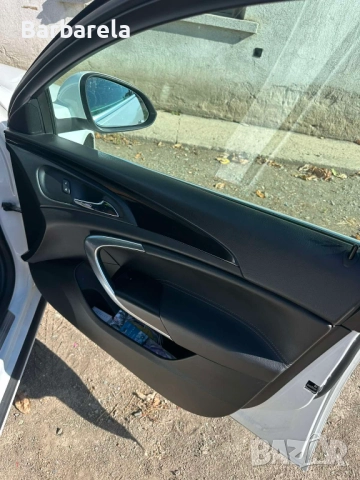 Opel insignia, снимка 3 - Автомобили и джипове - 51812916
