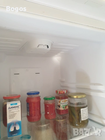 Хладилник с фризер , снимка 3 - Хладилници - 53531791