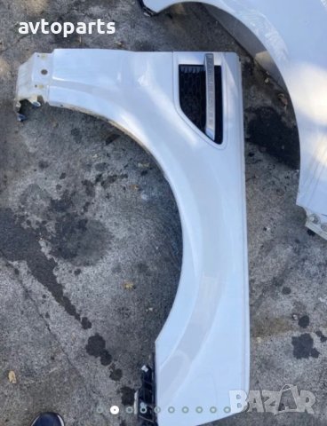 Range rover sport 2012година ляв калник, снимка 2 - Части - 40638794