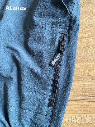 Мъжки туристически софтшел панталон Bergans of Norway, снимка 4 - Спортни дрехи, екипи - 53229768