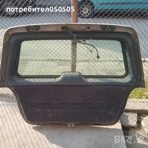 Заден Капак от Мерцедес А 160 / Бензин/2000 г, снимка 2 - Автомобили и джипове - 49223633