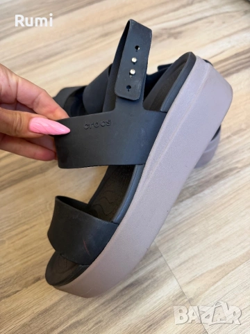 Дамски оригинални сандали CROCS BROOKLYN LOW WEDGE ! 38 н, снимка 2 - Сандали - 43463606