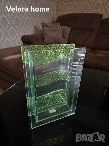 Дизайнерска, зелена, стъклена ваза 💚, снимка 4 - Вази - 53180909