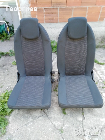 Седалки за Рено Гранд Сценик 2