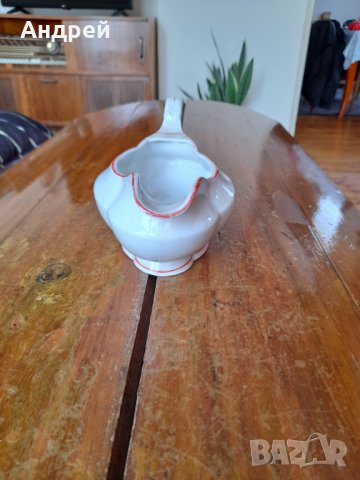Стара порцеланова сосиера #5, снимка 2 - Антикварни и старинни предмети - 40460671