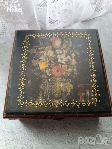 Красива винтидж стил кутия, снимка 5 - Други ценни предмети - 47503949