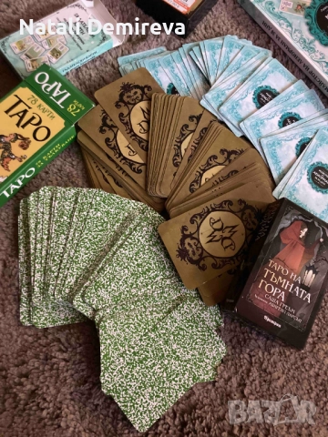 Гледане на Карти Таро , снимка 2 - Таро карти - 52518840