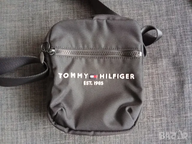 Мъжка чанта Tommy Hilfiger, снимка 1 - Чанти - 49165900