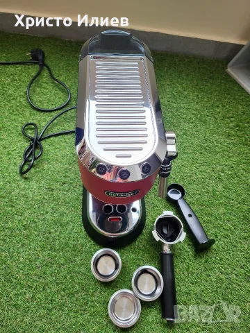 Кафемашина с ръкохватка Делонги DeLonghi Dedica EC685W Червена, снимка 6 - Кафемашини - 56192691
