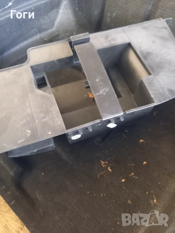 Кора вътрешна  за резервна гума на мерцедес C класа седан 2008, снимка 5 - Части - 53048942