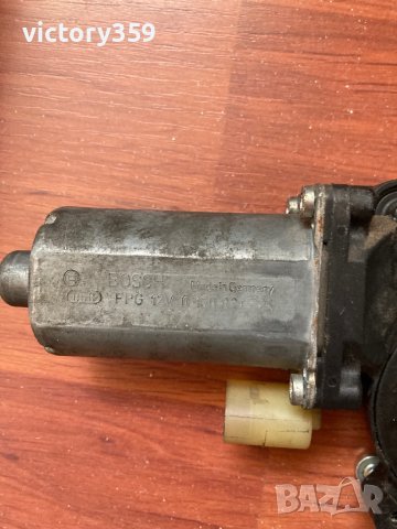 Задна дясна машинка ел. стъкло BMW e46, снимка 4 - Части - 41645348