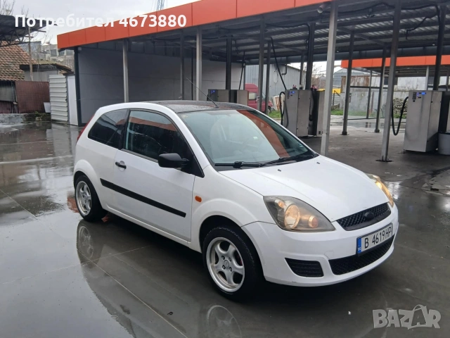 Ford Fiesta 1.3 газ бензин, снимка 2 - Автомобили и джипове - 53169581