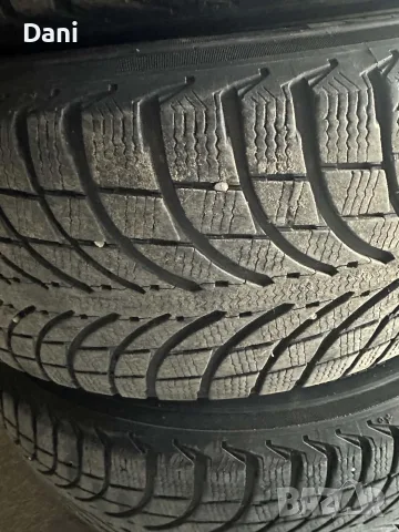 Зимни гуми Michelin размер 225/60/17, снимка 6 - Гуми и джанти - 56225822
