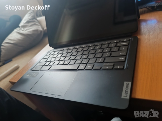 Lenovo IdeaPad Duet 5 Chromebook – 13.3" OLED / 2-в-1 Хибрид (Таблет и Лаптоп), снимка 4 - Лаптопи за дома - 52953127