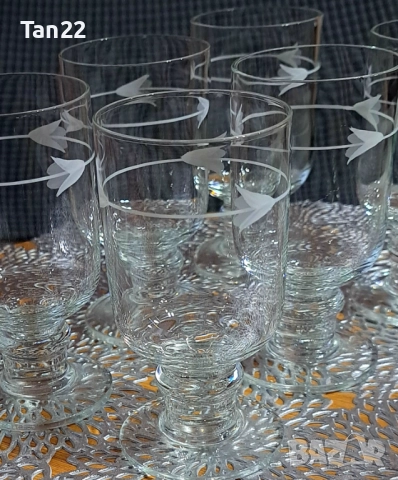 Комплект нежни стъклени чаши, снимка 4 - Чаши - 51536222