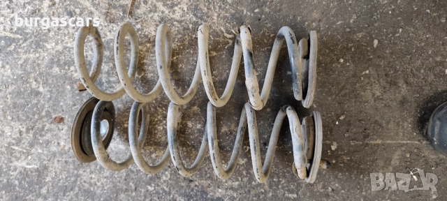 Заден амортисьор пружина Seat Leon 1.4TSI-125к.с. -30лв, снимка 3 - Части - 52670954