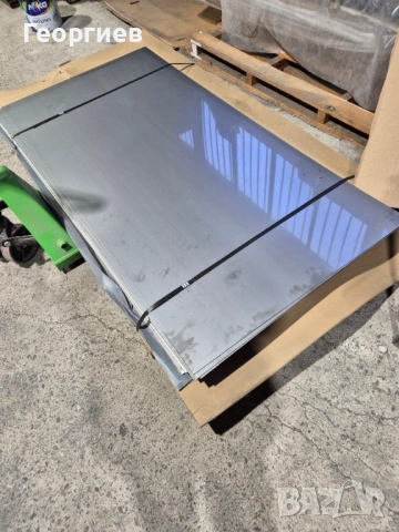 Продава неръждаема ламарина 2.5 мм