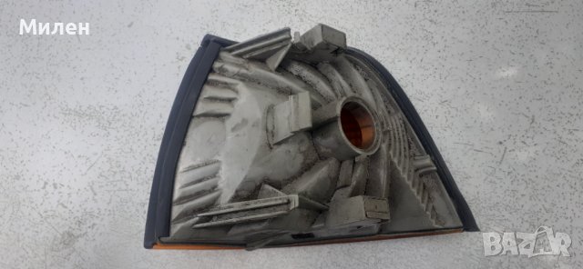 Десен Мигач За БМВ Е36 3 Серия от 1991-1998 Година  BMW E36 , снимка 2 - Части - 40976510