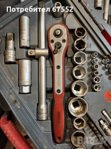 Гедоре Teng Tools TM111, 111 части, Метрични и Инчови, снимка 4 - Гедорета - 52533816