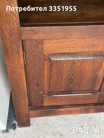 Старинен Бюфет-Шкаф от Орех, снимка 6 - Антикварни и старинни предмети - 49866867
