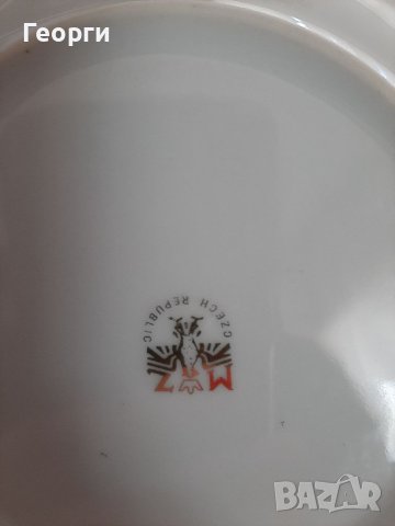Порцелан "Трите грации", снимка 4 - Чинии - 40515808