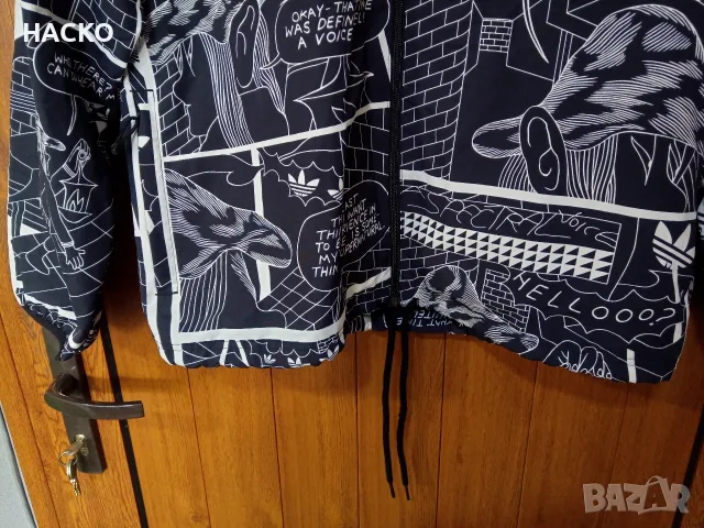 Ветровка с Качулка Adidas с Комикси от Патрик Кайл 100% Оригинално Внос от Англия, снимка 2 - Якета - 56198075
