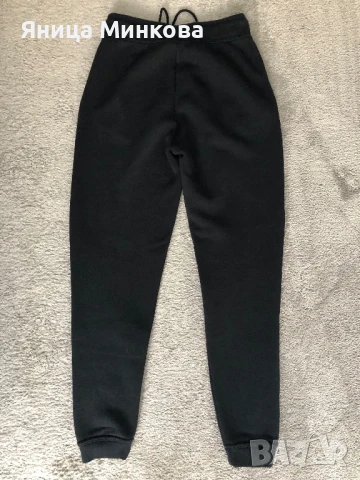 Дамско долнище Nike, снимка 3 - Спортни екипи - 50674948