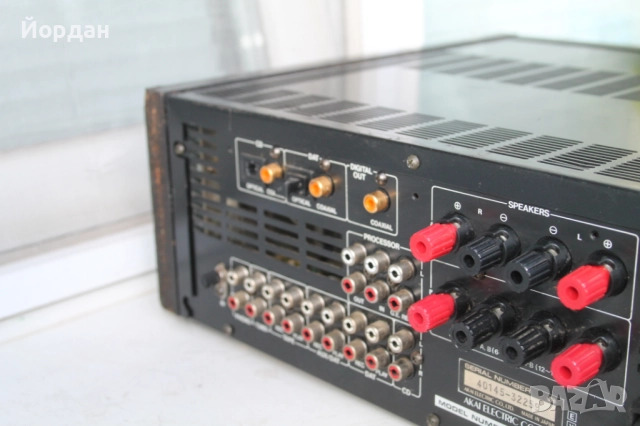 Усилвател ''Akai AM-M939'' , снимка 13 - Ресийвъри, усилватели, смесителни пултове - 51795568