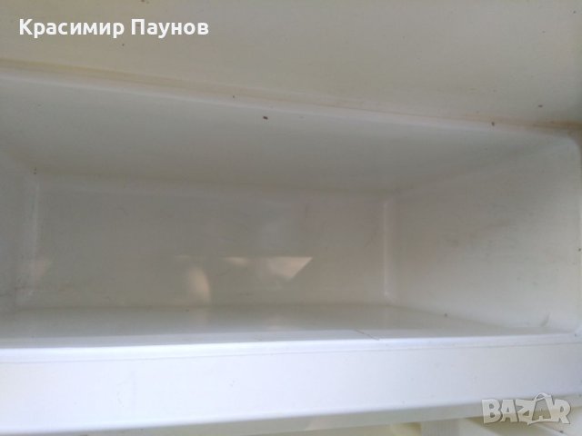 Малък хладилник с камера ,,Electrolux " за ремонт /части., снимка 5 - Хладилници - 41682353