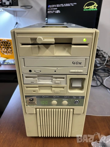 Ретро АТ компютър IntelPentium 166