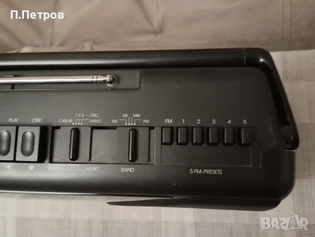 GRUNDIG RR 465 радиокасетофон, снимка 7 - Радиокасетофони, транзистори - 53479909