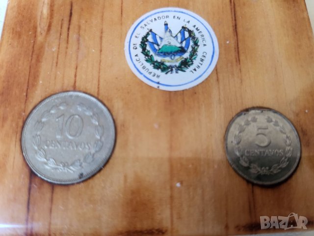монети от Ел Салвадор, комплект 4 броя, поставени/влепени със смола на дървена корица за календар., снимка 3 - Нумизматика и бонистика - 44338930